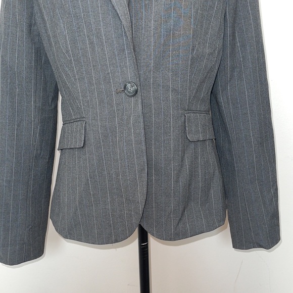 The Limited Gray Pinstripe Suit Jacket - Picture 4 of 16